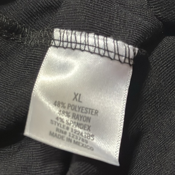 NEW Lexi V-wire Ruffled Bodysuit - Picture 6 of 6